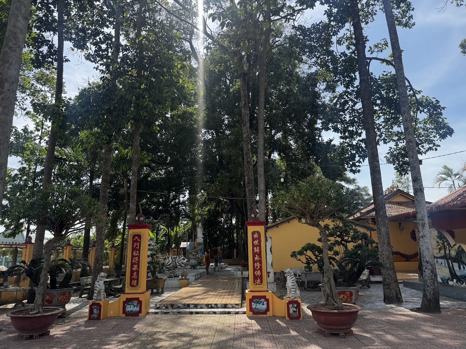 Bửu Long Cổ Tự (chùa Ông Hổ)