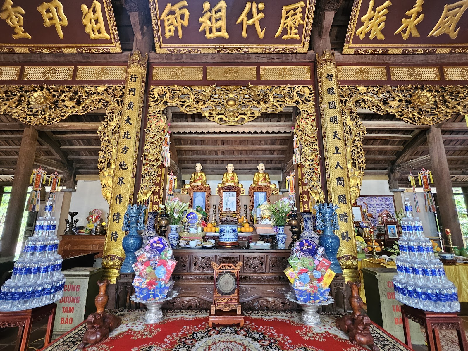 Chùa Cảm Sơn
