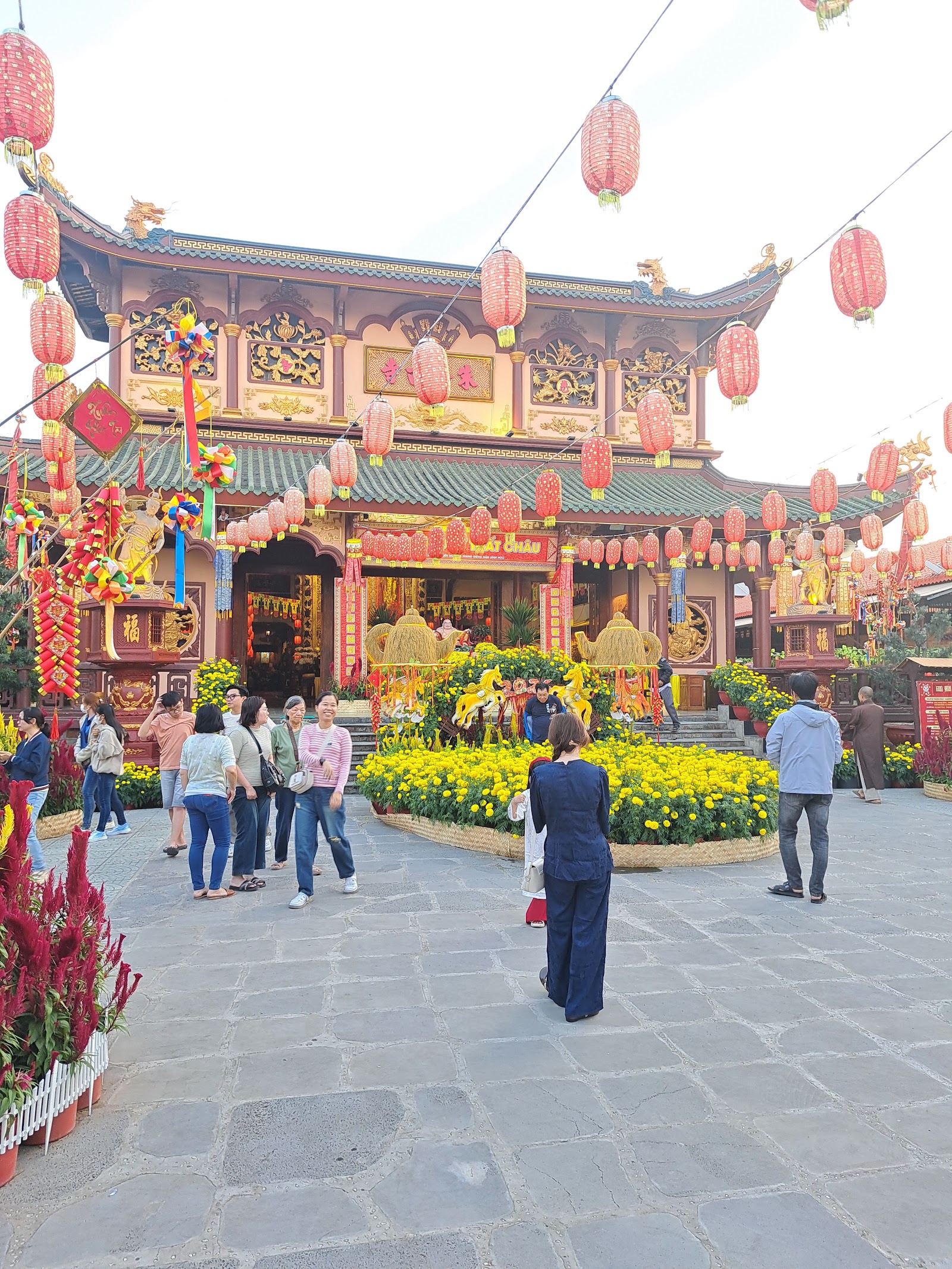 Chùa Châu Long