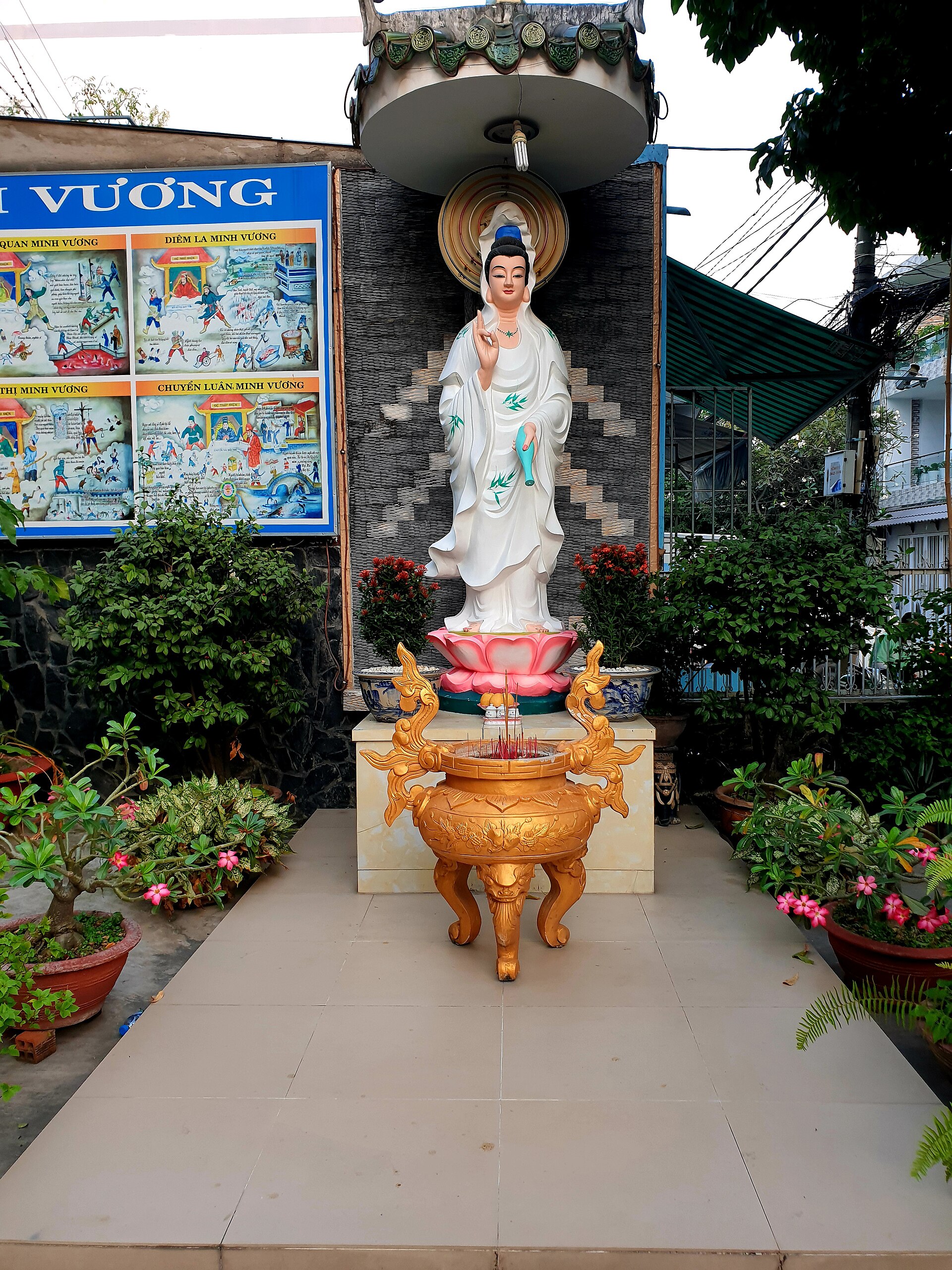 Linh Sơn Bửu tự ở Tân Phú, tháng 12 năm 2021 (Quan Âm các) (2)