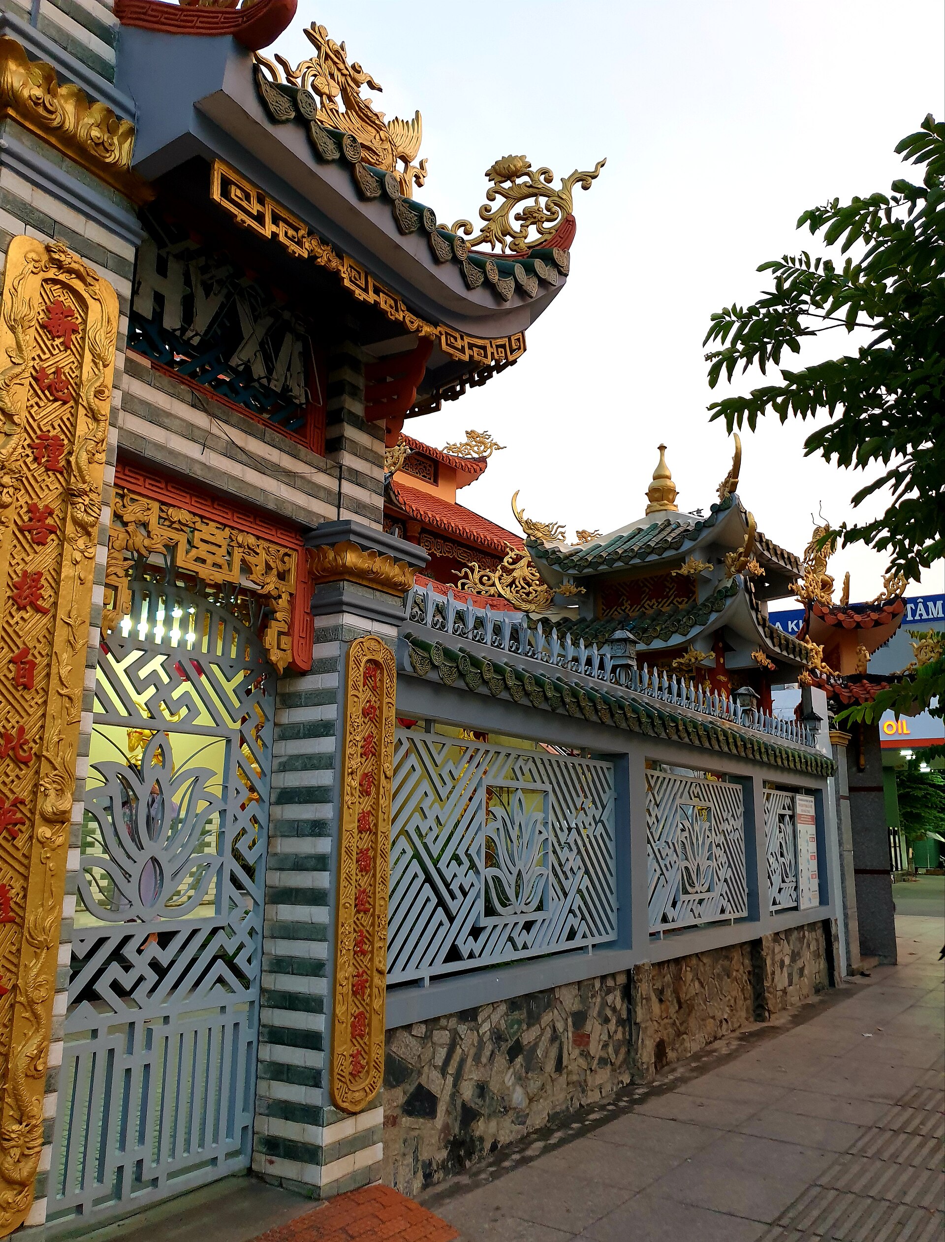 Chùa Tân Hòa (cổng chùa) (4)