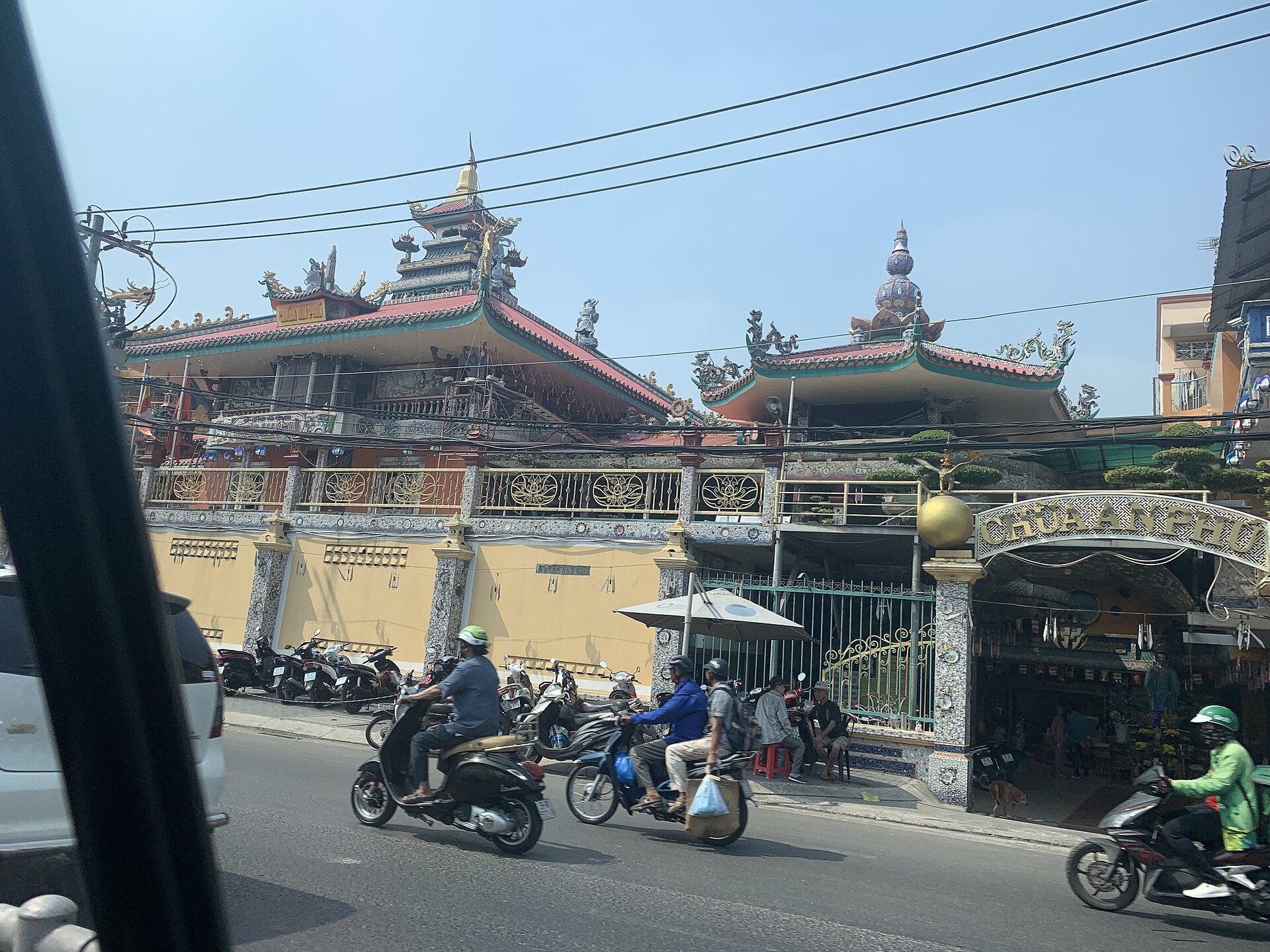 Chùa An Phú (49357543973)