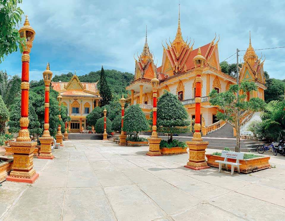 Wat Kal Bo Pruk (chùa Ba Thê)
