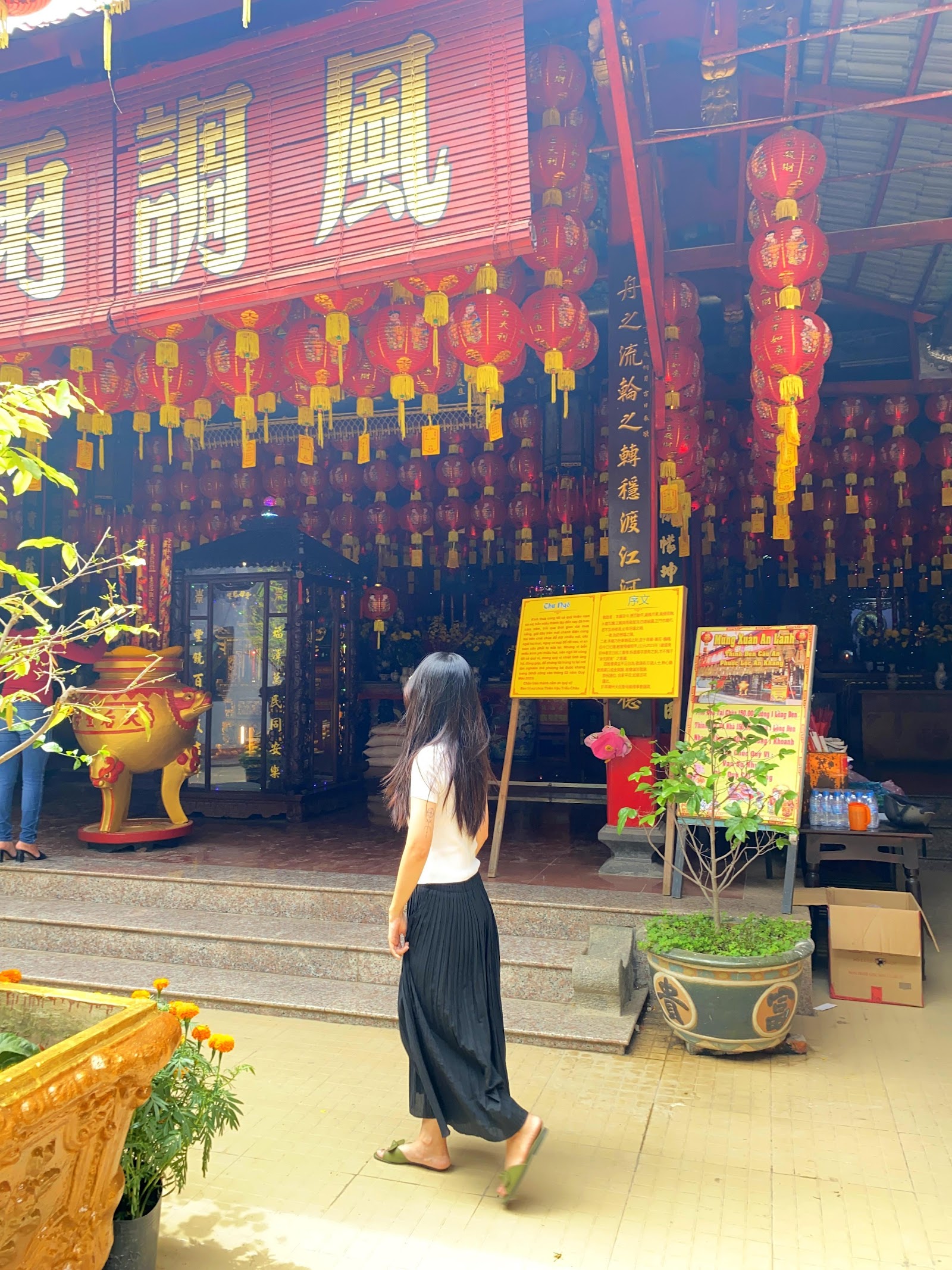Chùa Bà Thiên Hậu Quảng Đông 廣肇天后古廟