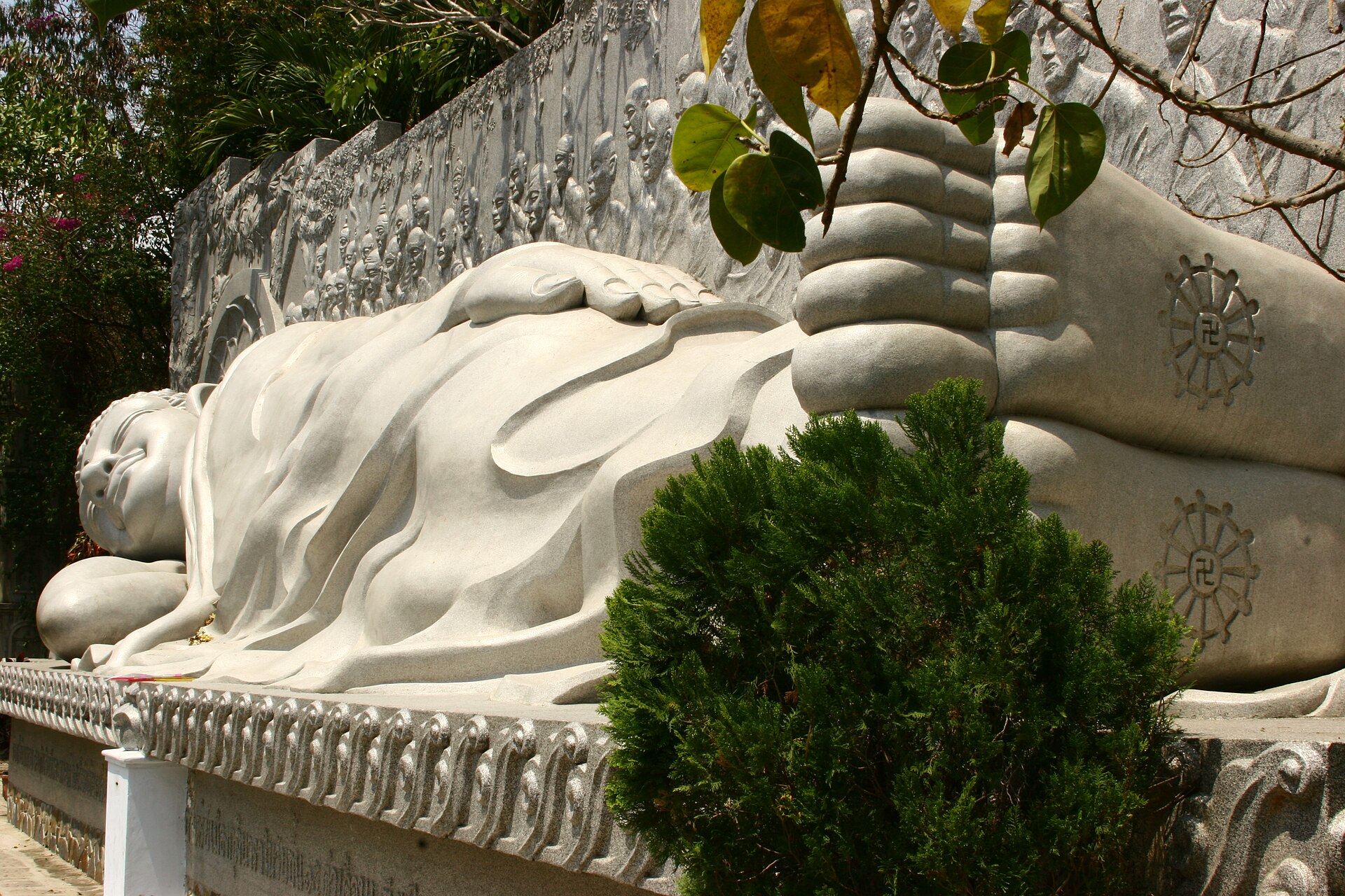 Lying Buddha, Nha Trang
