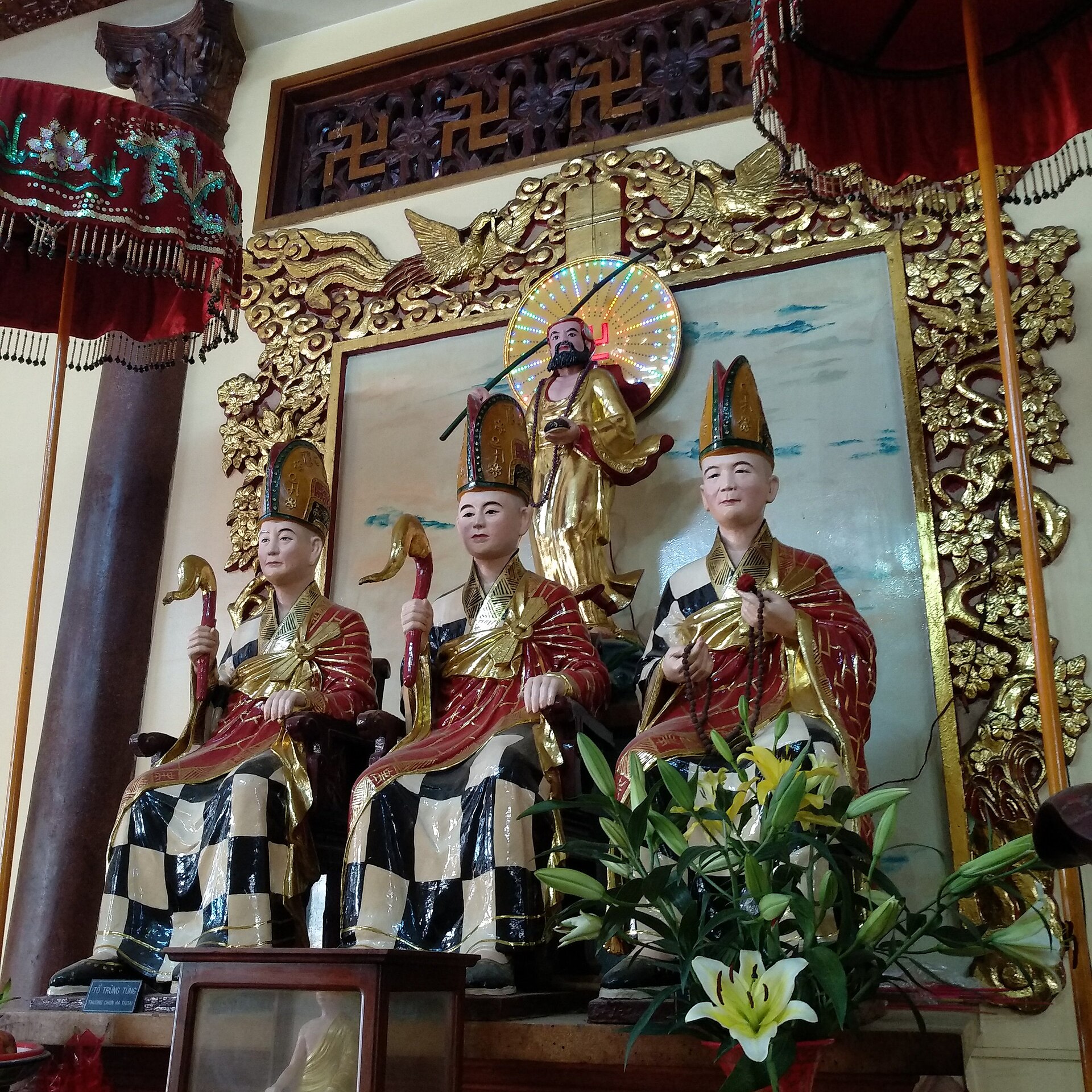 Chùa Linh Sơn Tiên Thạch - Tổ sư Bồ Đề Đạt Ma - càc Tổ khàc cua chùa