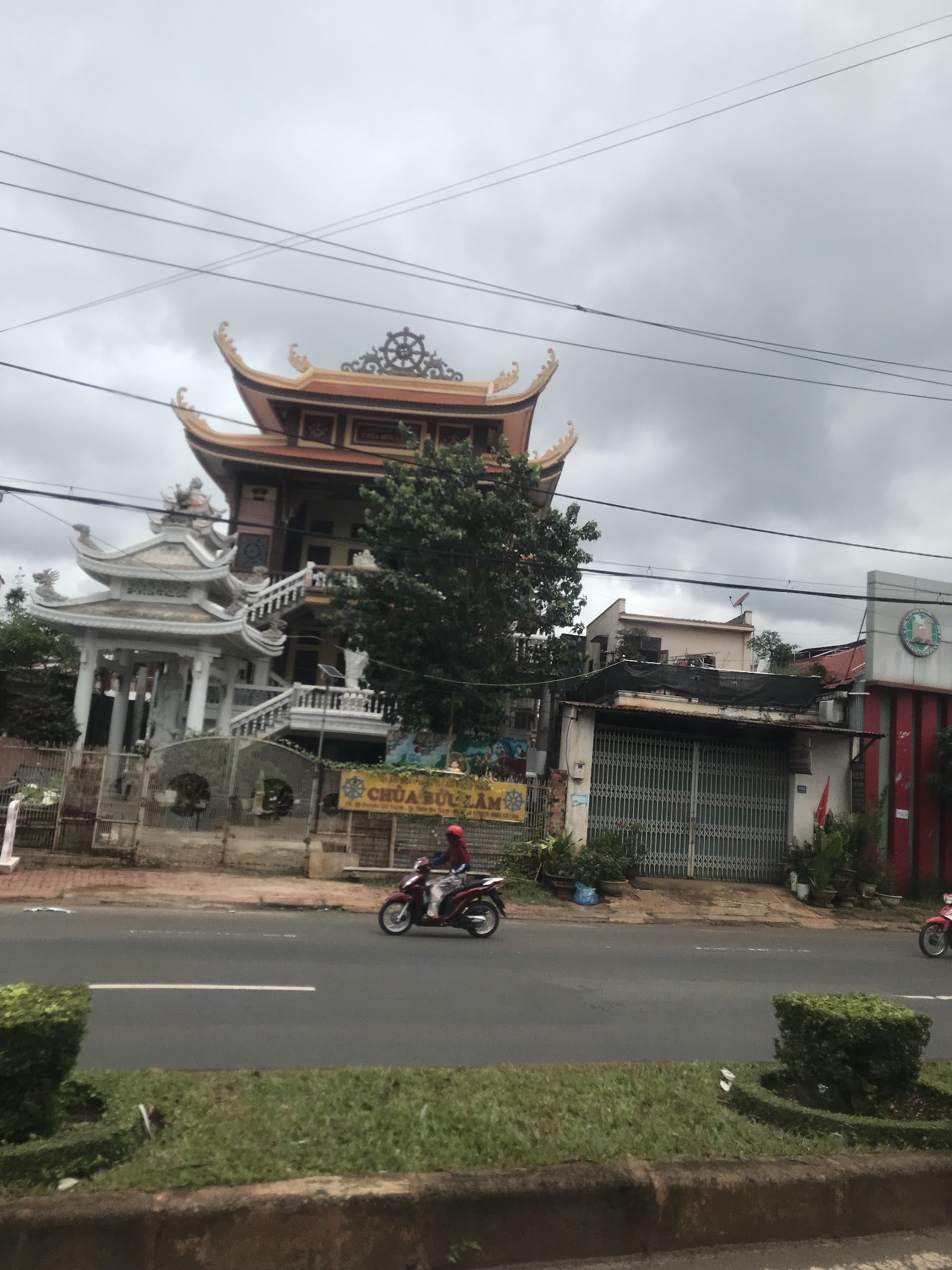 Chùa Bửu Lâm