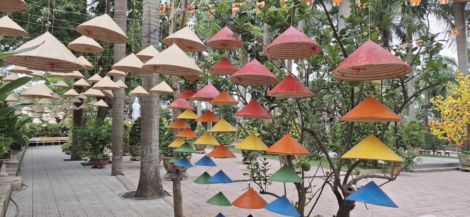Chùa Châu Hưng