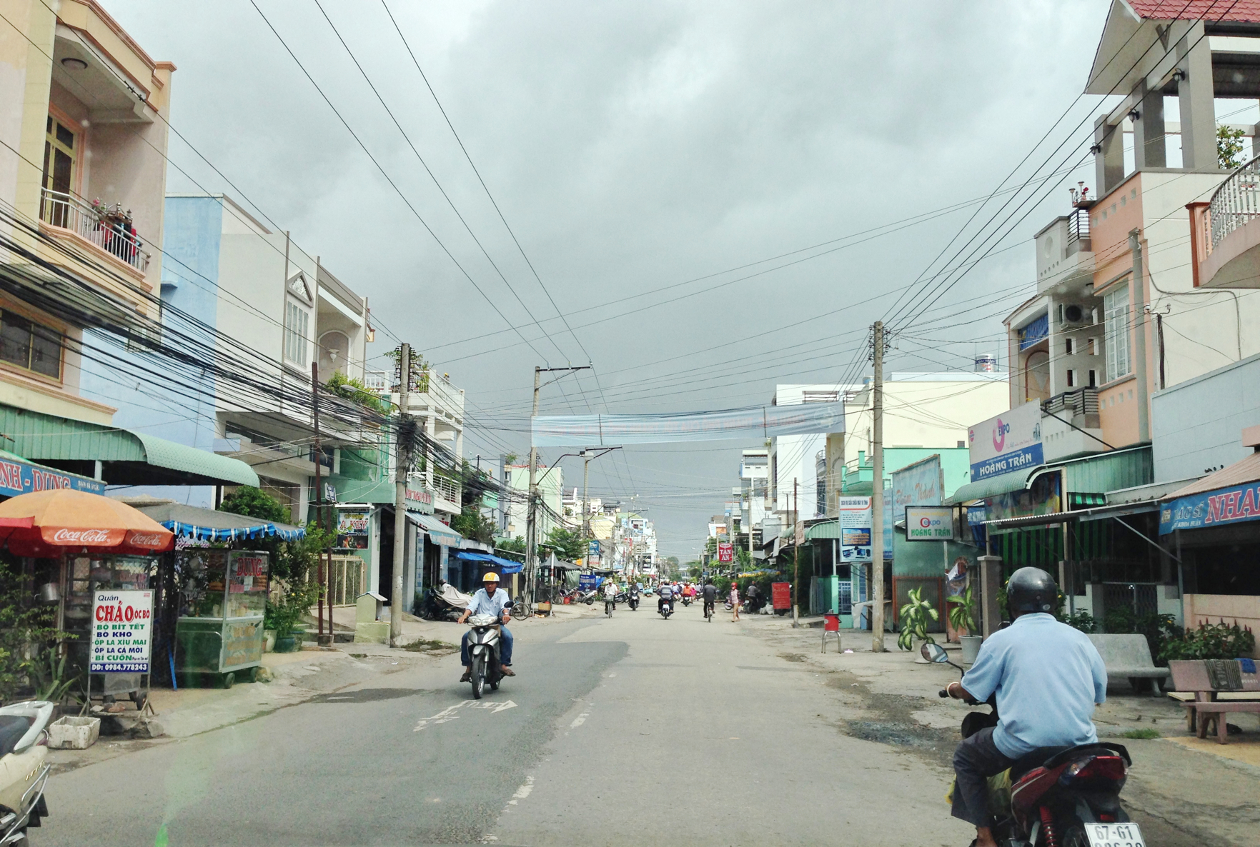 Duong Thu Khoa Huan, Chua phu B, Tp Chau doc, An giang, vietnam - panoramio