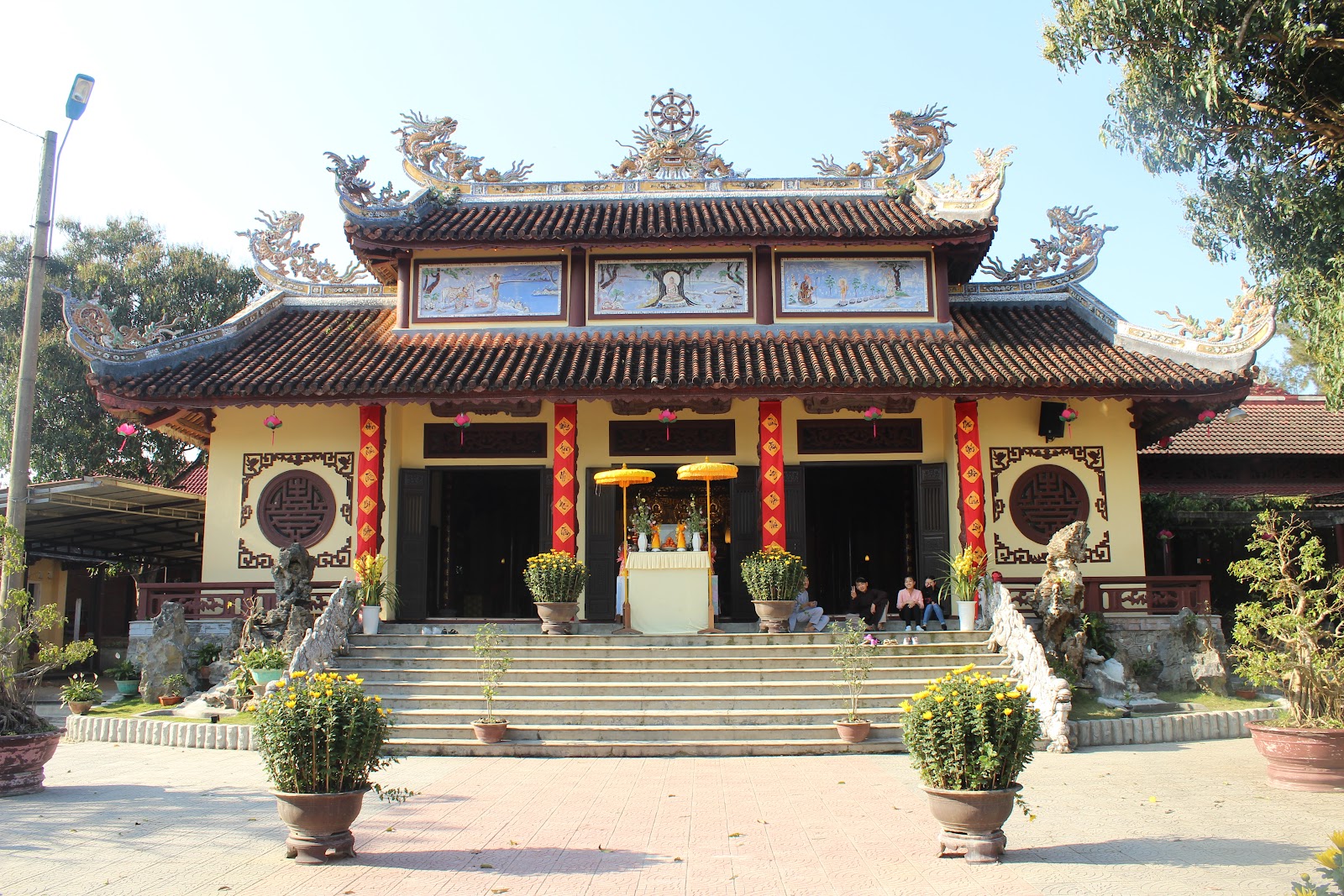 Chùa Diêm Phụng
