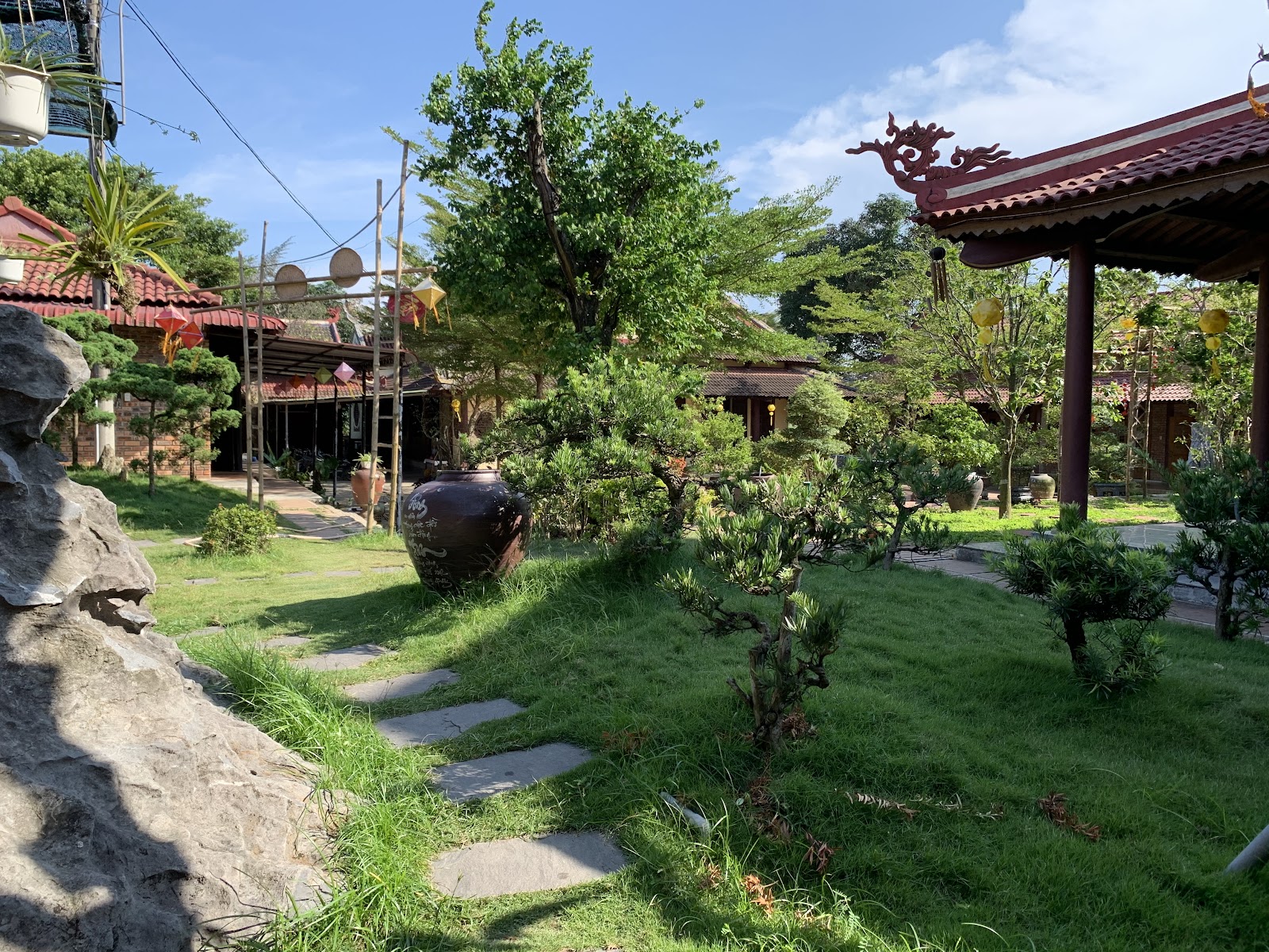 Chùa Diêm Phụng