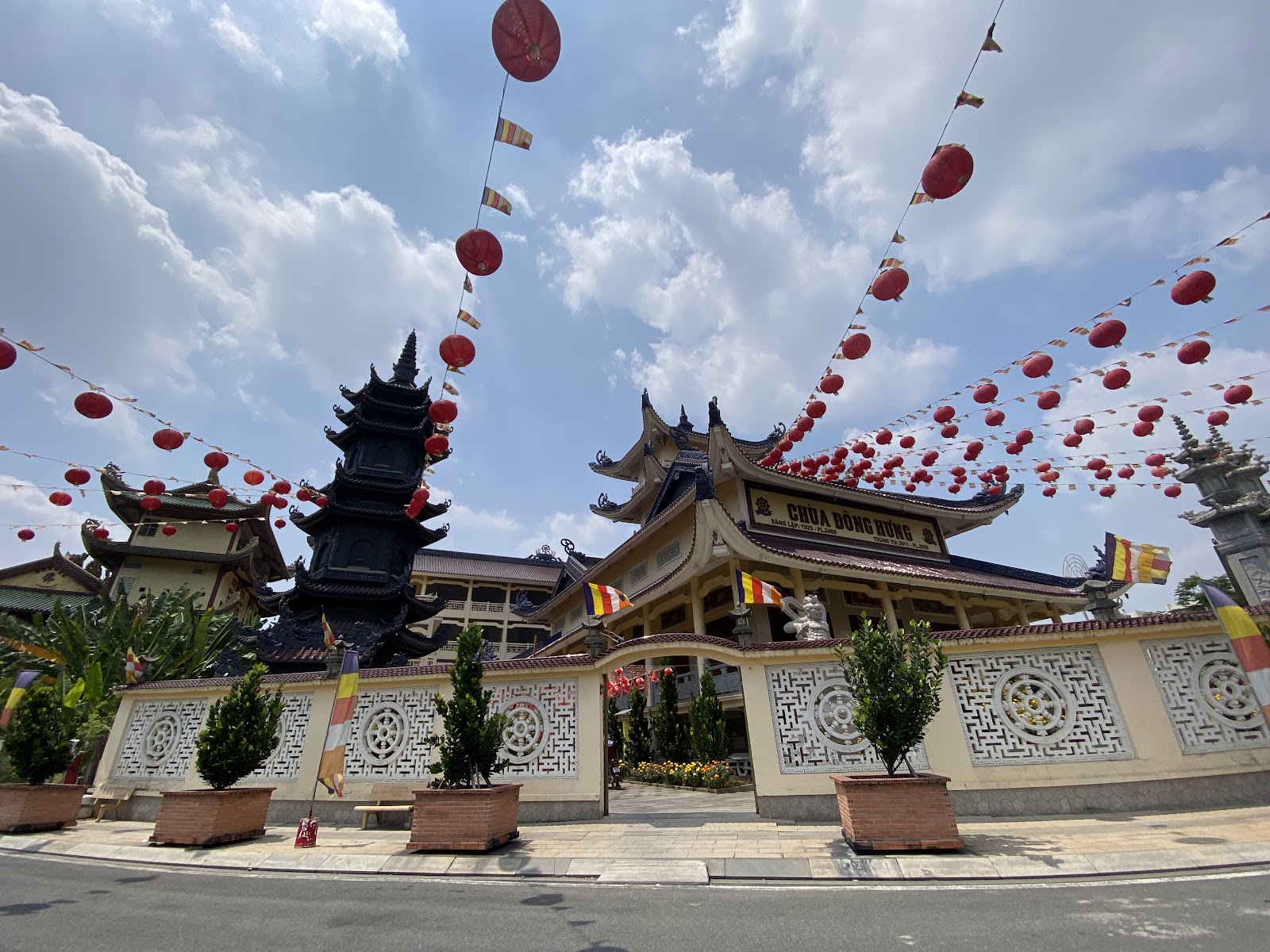 Chùa Đông Hưng