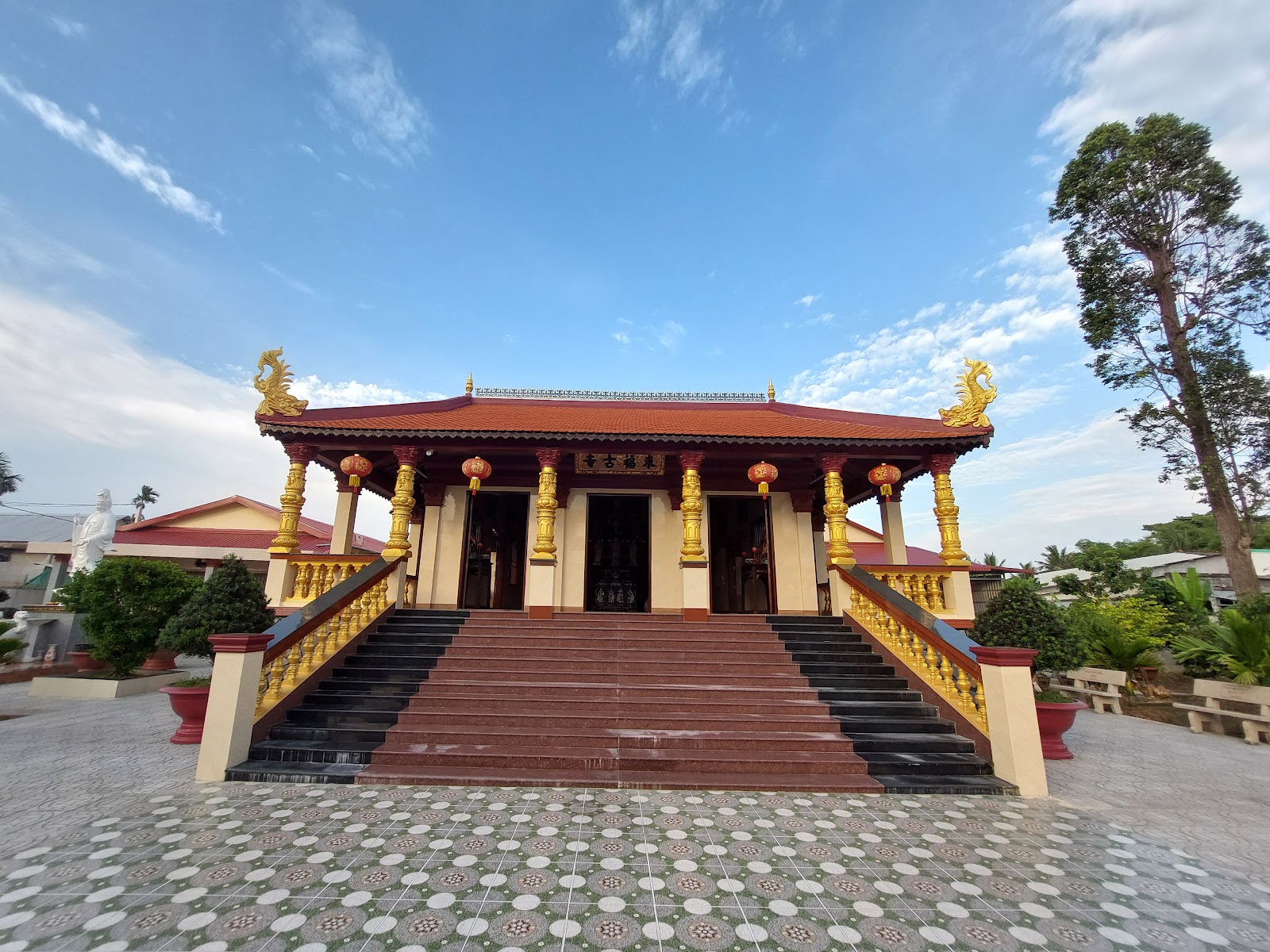 Chùa Cổ Đông Phước