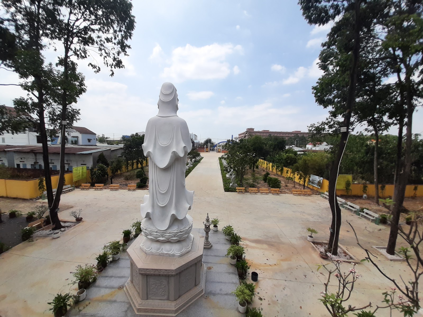 Chùa Dưỡng Chân Tuệ Uyển