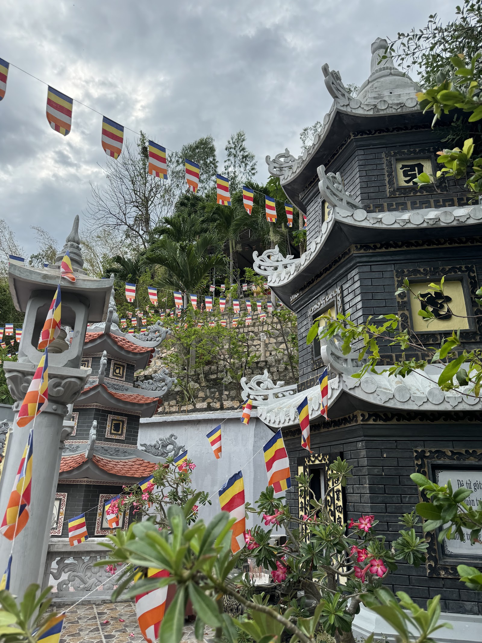 Chùa Hải Ấn Tự