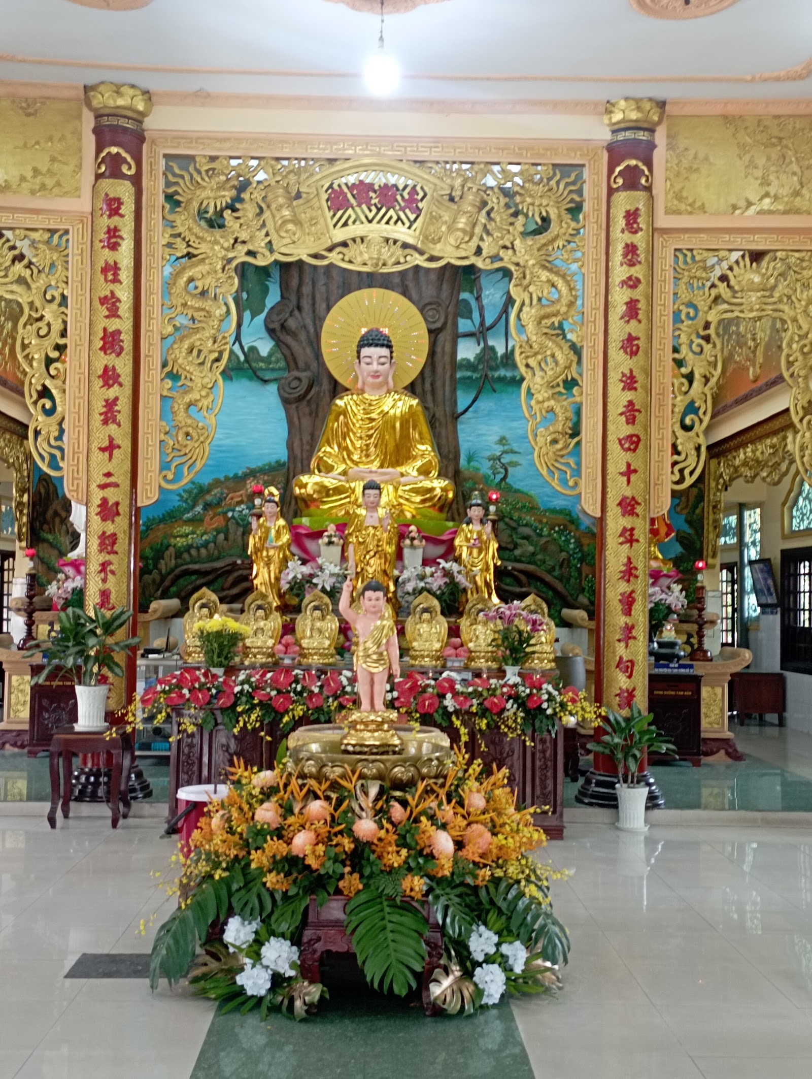 Chùa Hòa Long