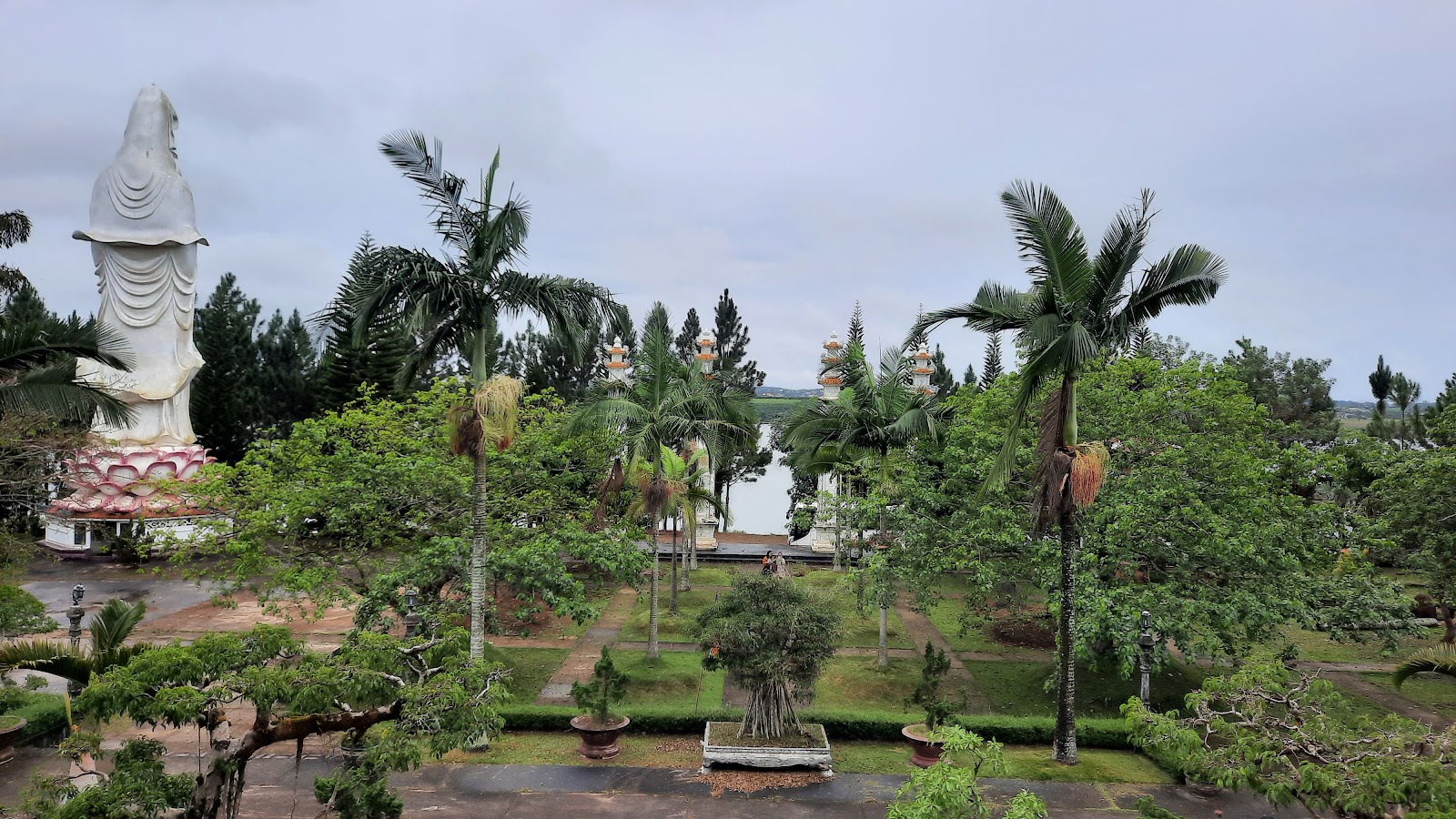 Chùa Hoa Nghiêm