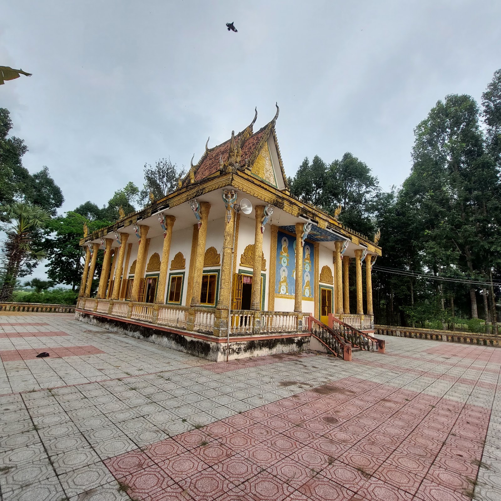 Chùa Ka Ot [KIRISAT TRAY MEN CHEY] Chùa Kà Ốt