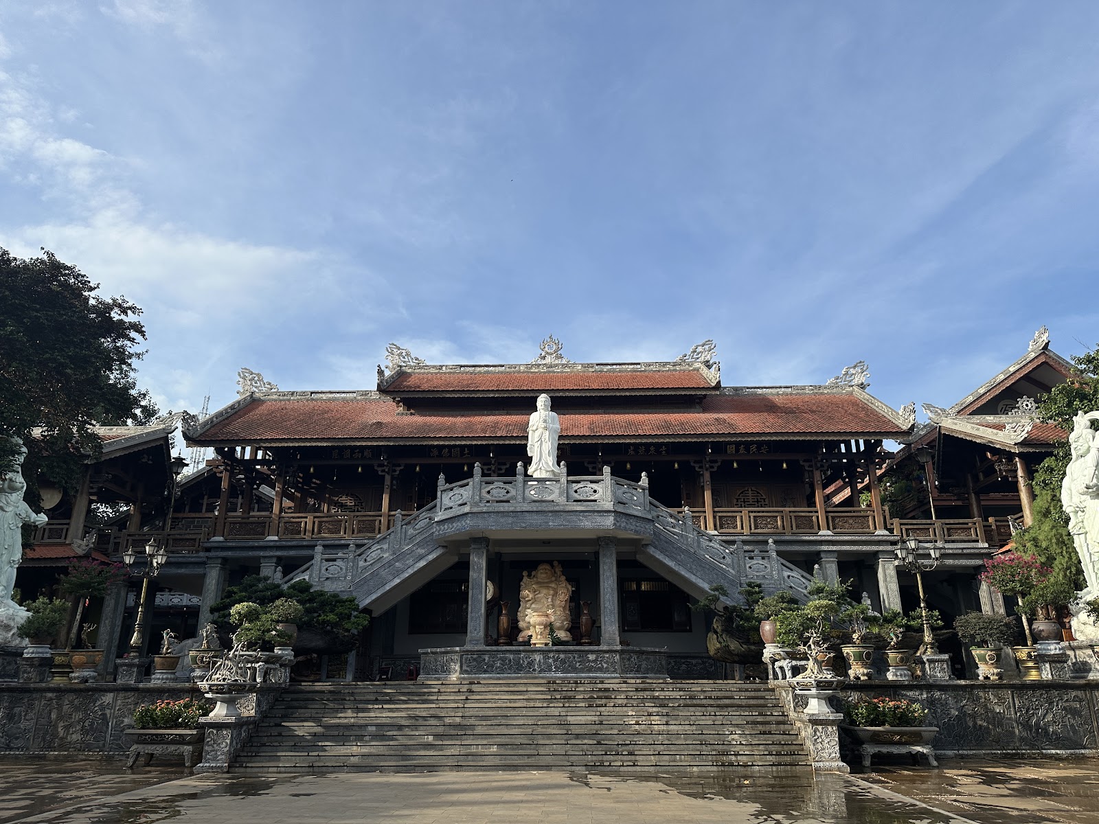 Chùa Sắc Tứ Khải Đoan