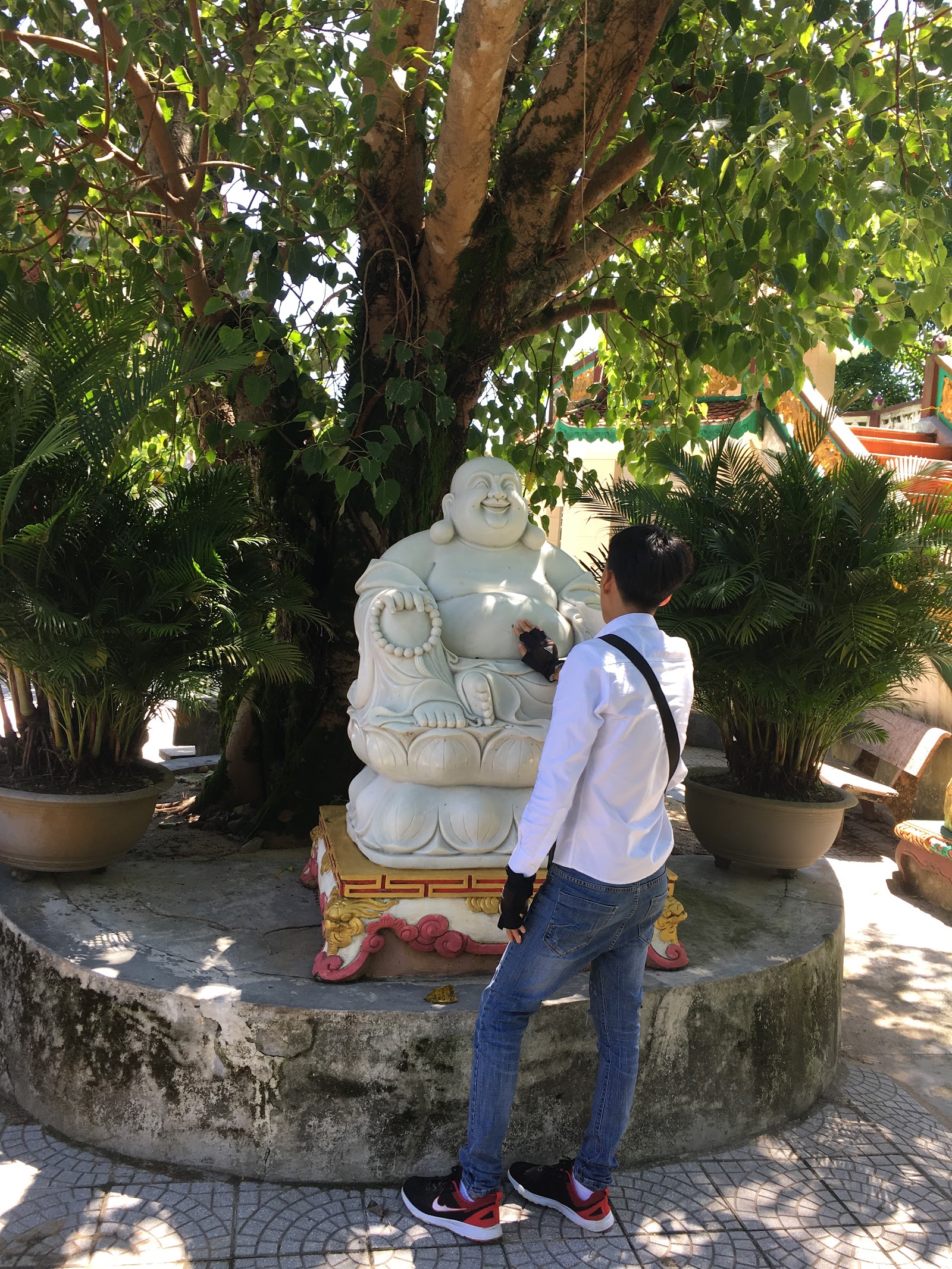 Chùa làng Hải Triều