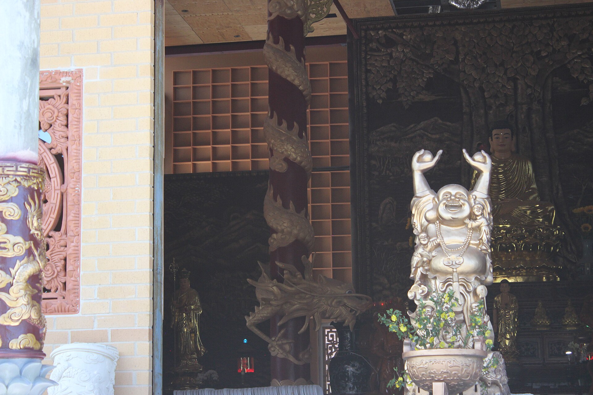 Terrytown, Chua Lien Hoa Vietnamese Buddhist Temple - 16