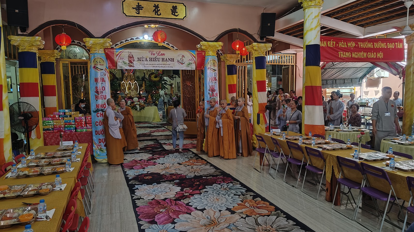 Chùa Liên Hoa