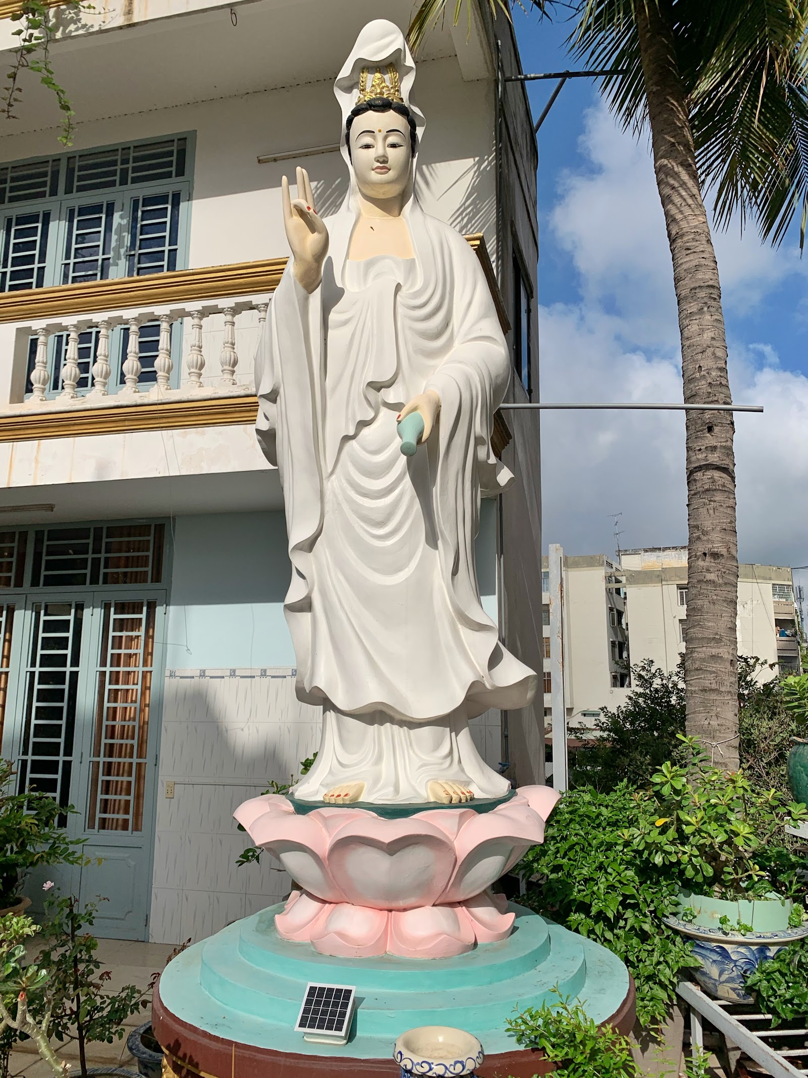 Chùa Linh Hương