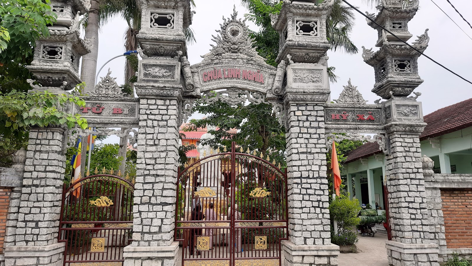 Chùa Linh Nghĩa (Chùa Nghĩa Trũng)