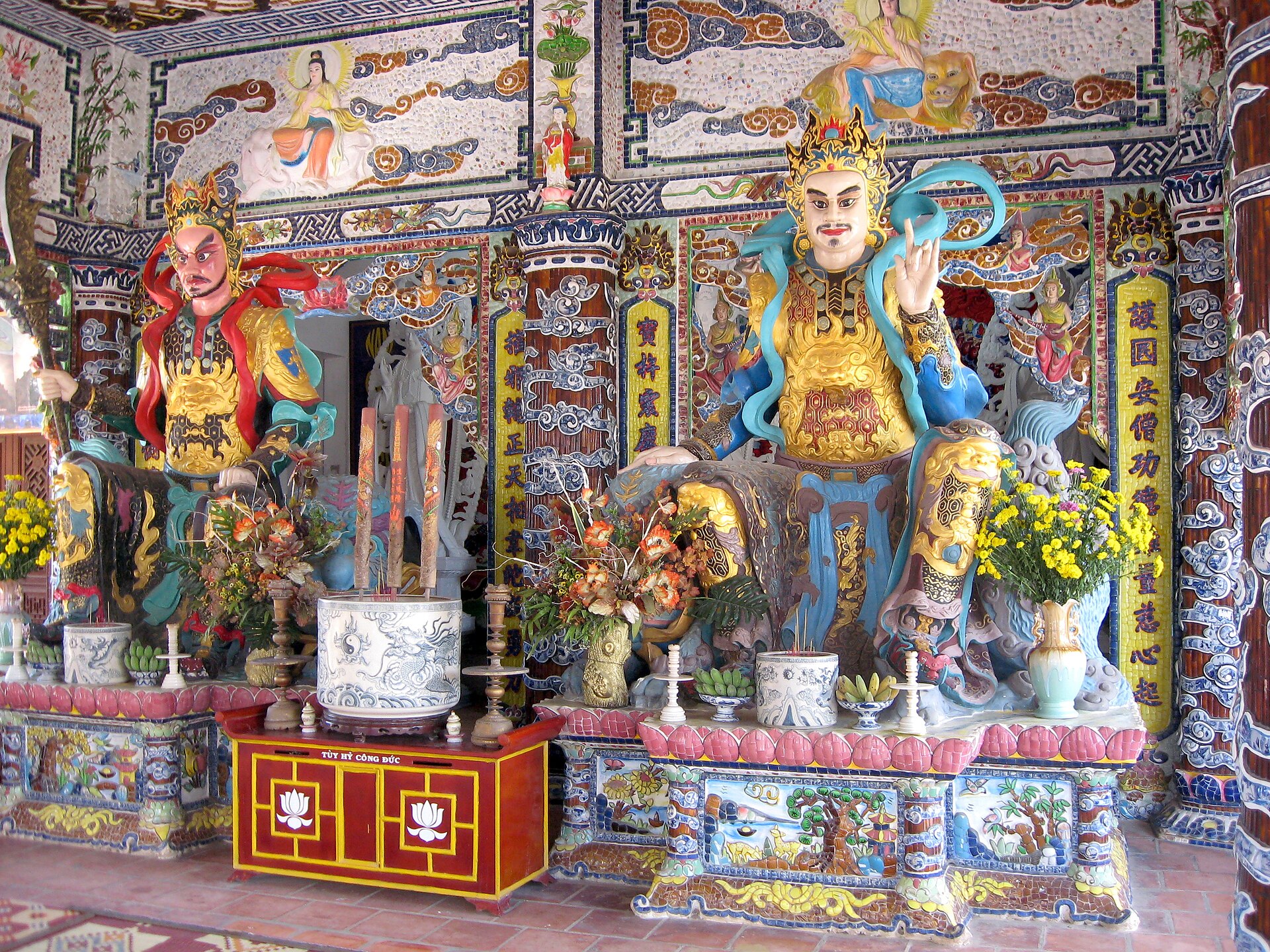 Linh Phuoc Pagoda 06