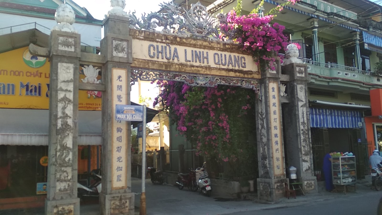 Linh Quang Pagoda