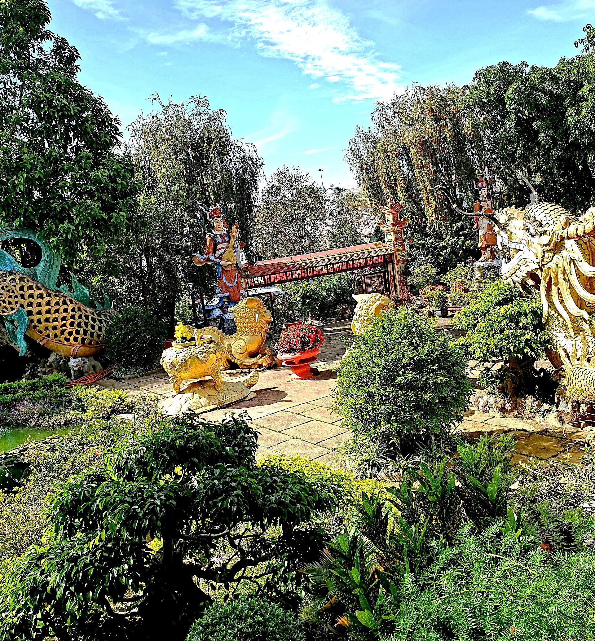 Chùa Linh Quang (toàn cảnh) (10)