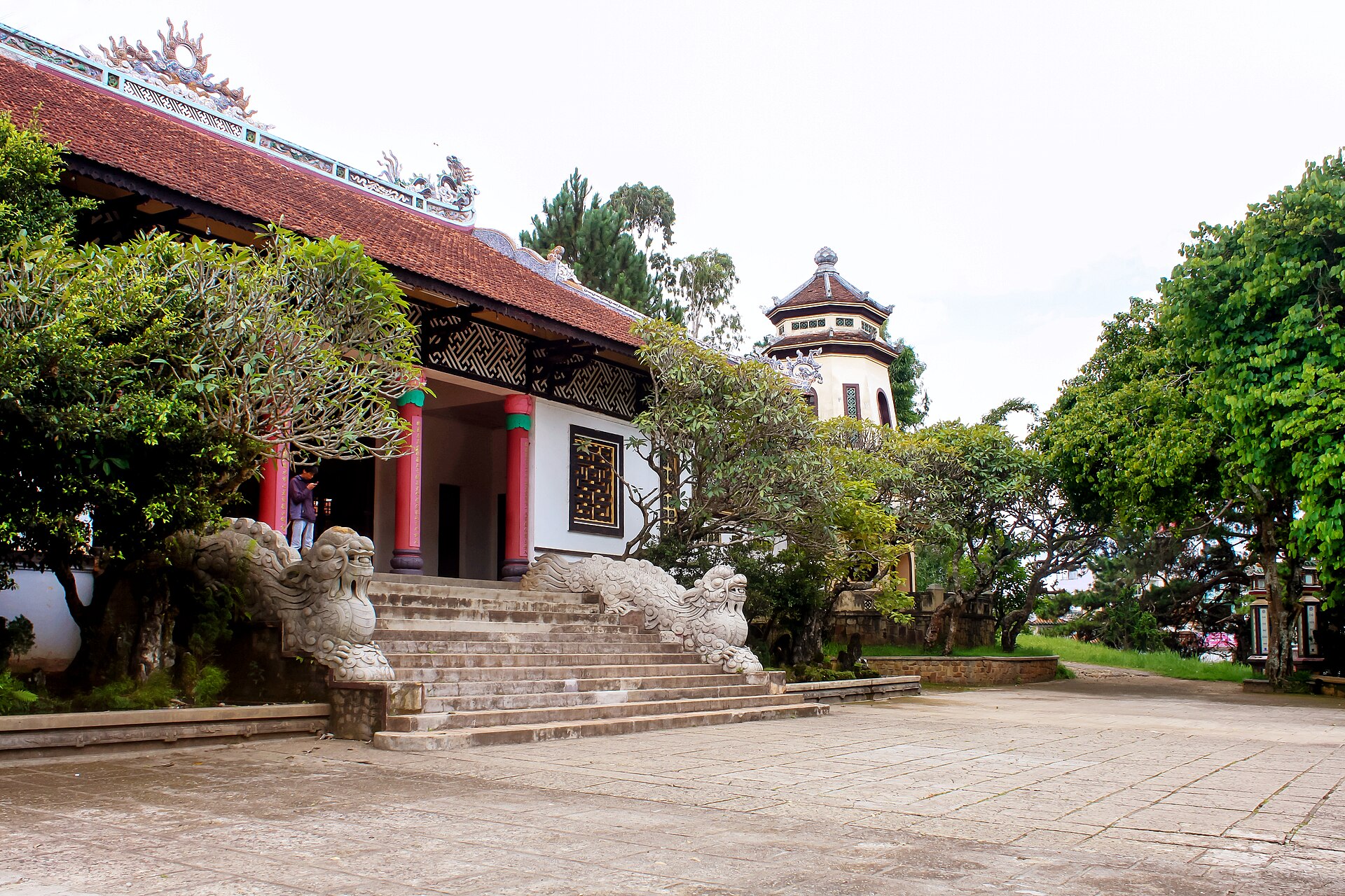 Chùa Linh Sơn 1