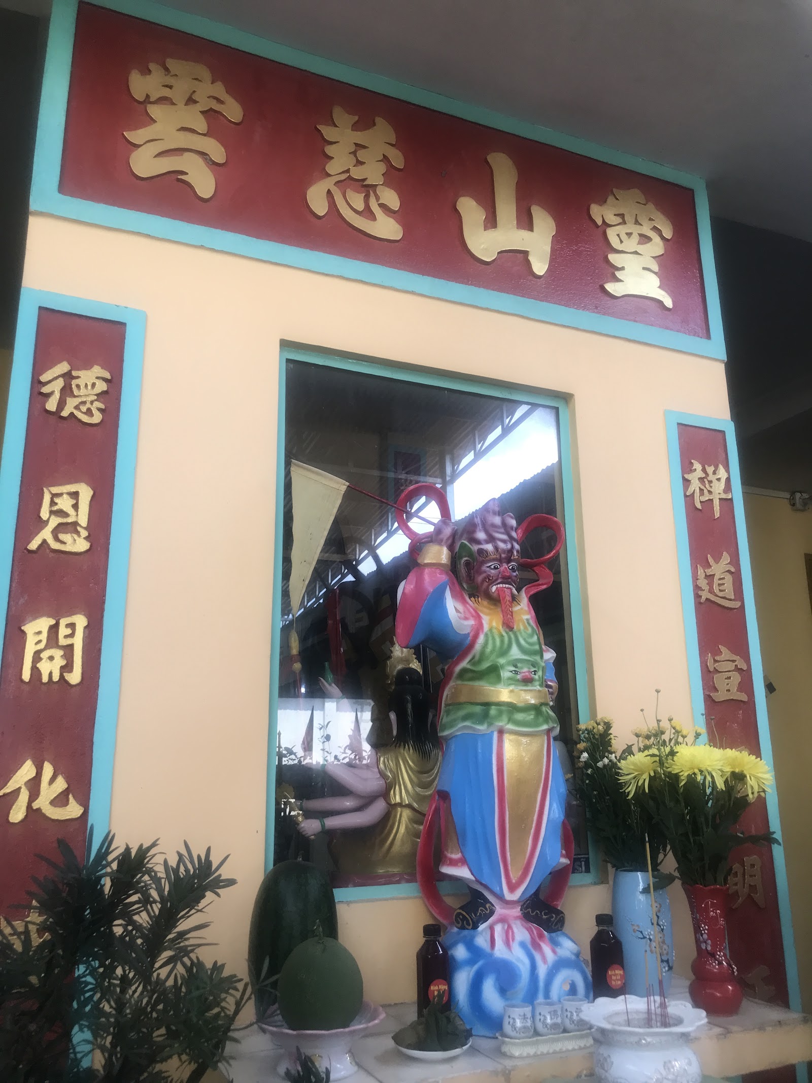 CHÙA LINH SƠN TỪ VÂN