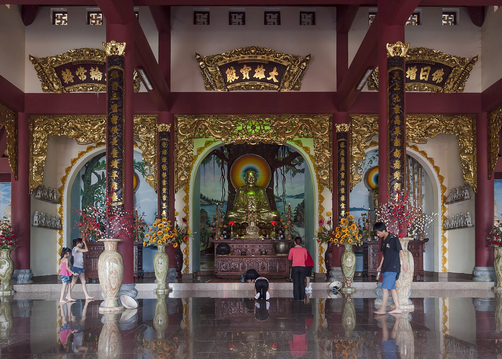 Son-Tra-Peninsula Da-Nang Vietnam Linh-Ung-Pagoda-03