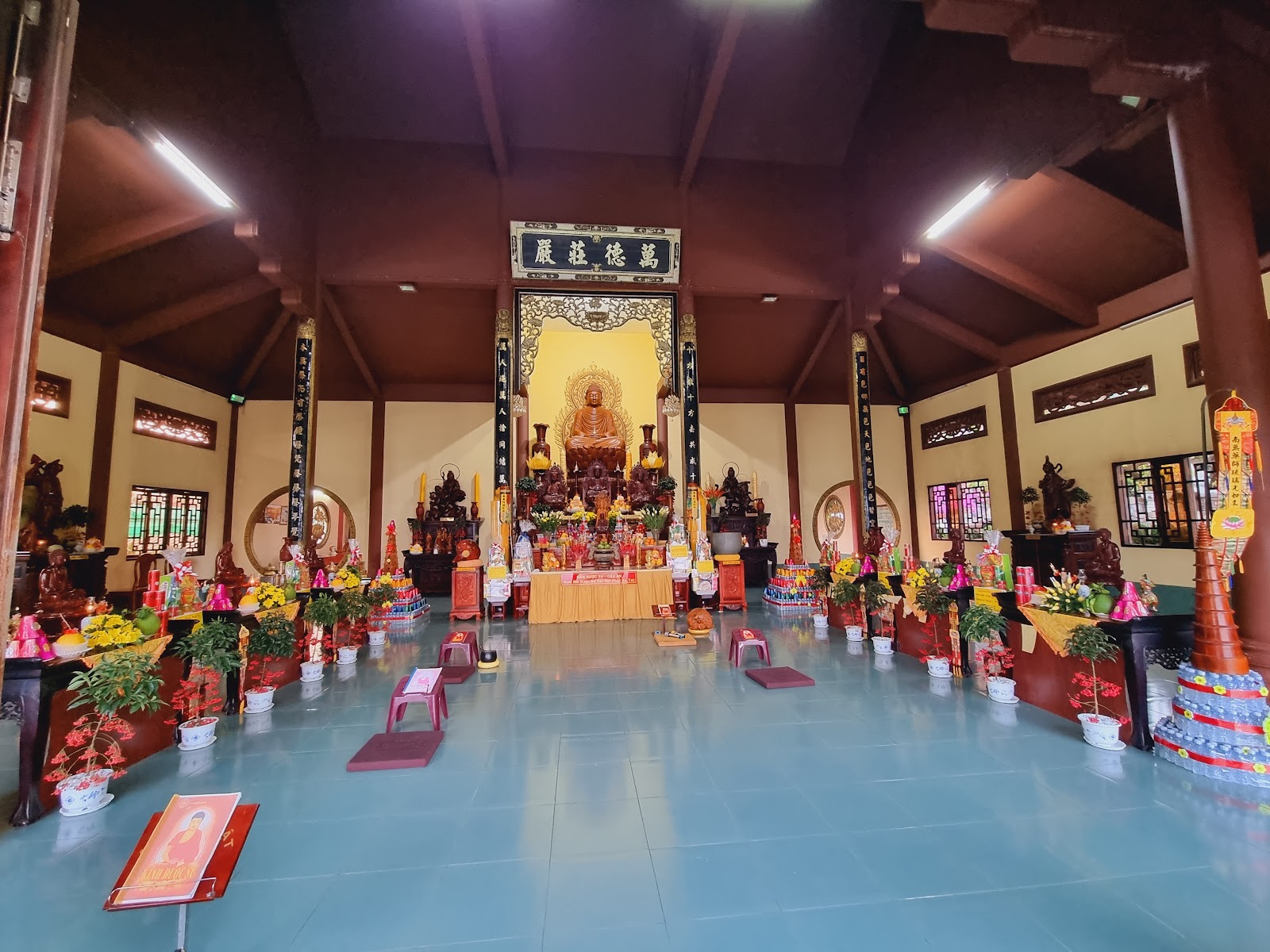 Chùa Long Sơn