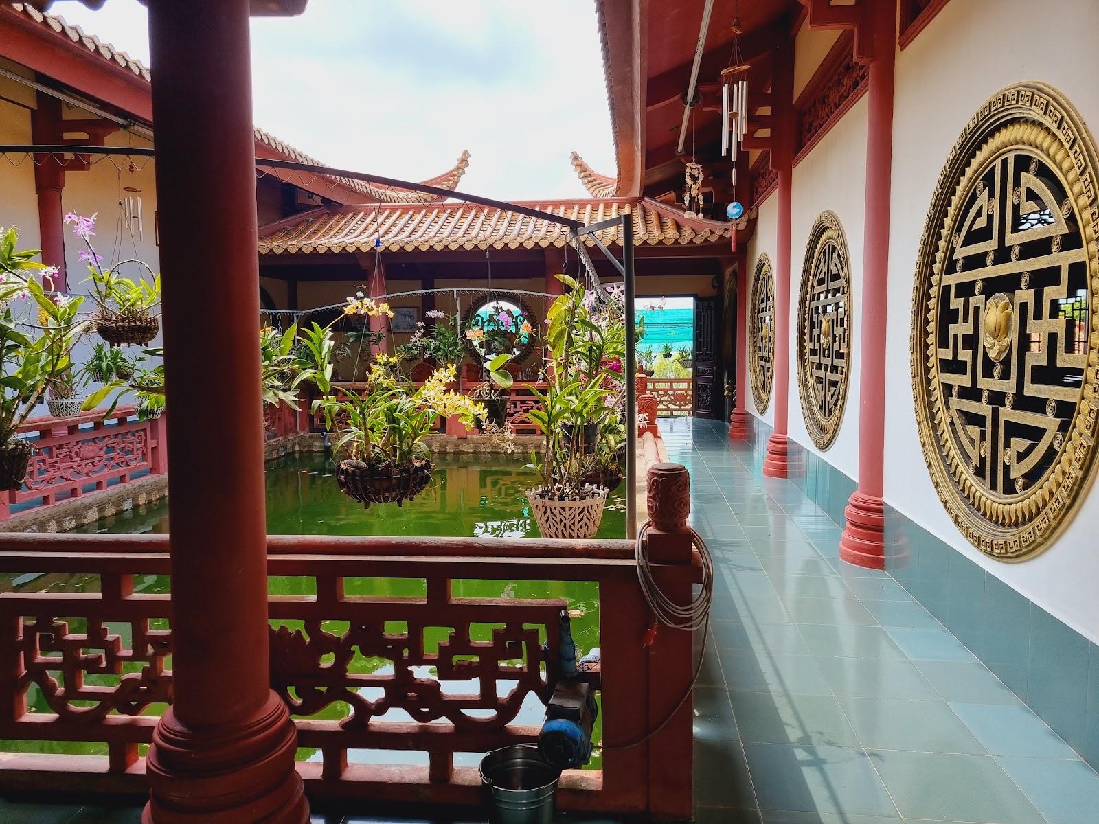 Chùa Long Sơn