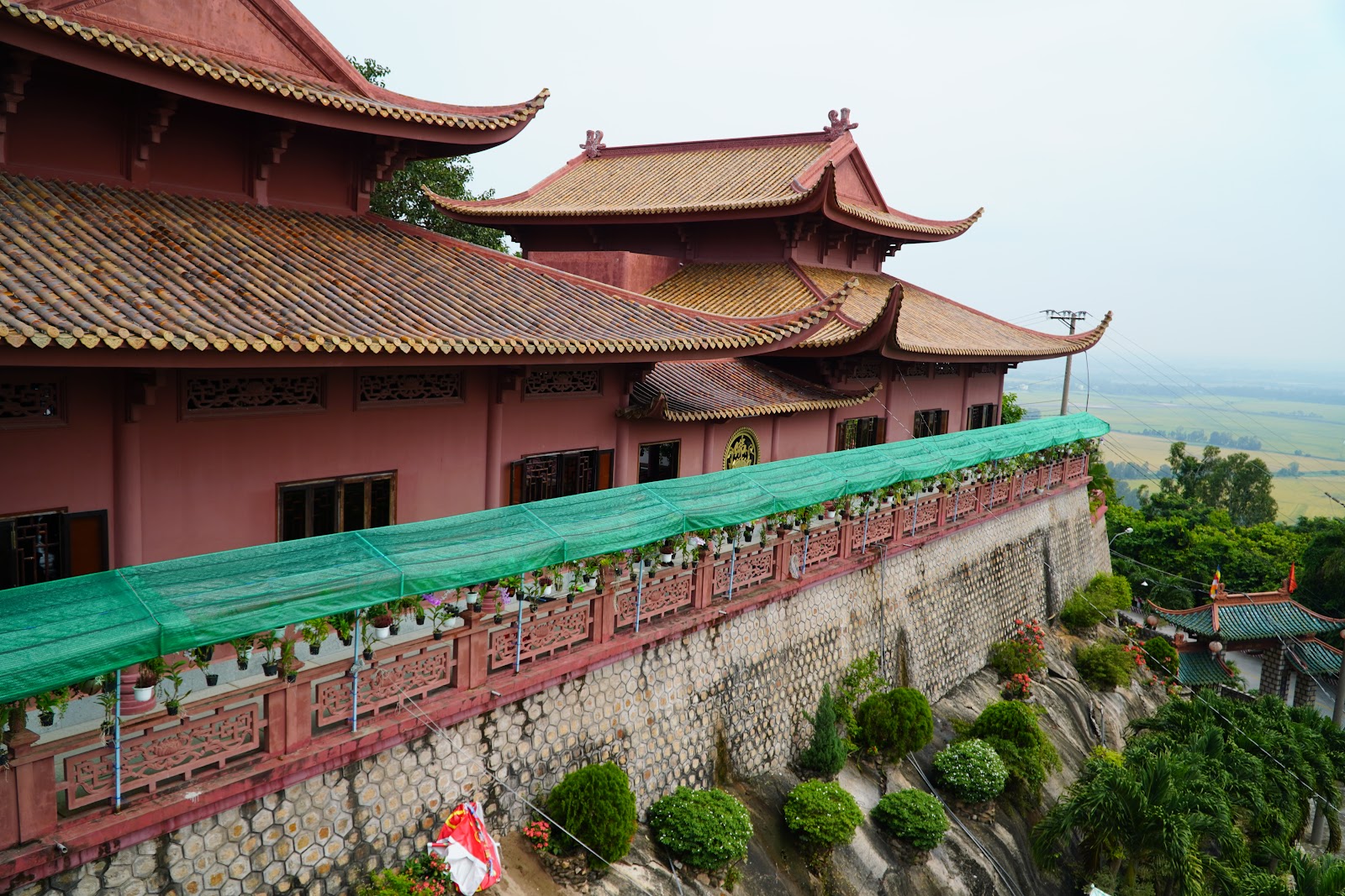 Chùa Long Sơn
