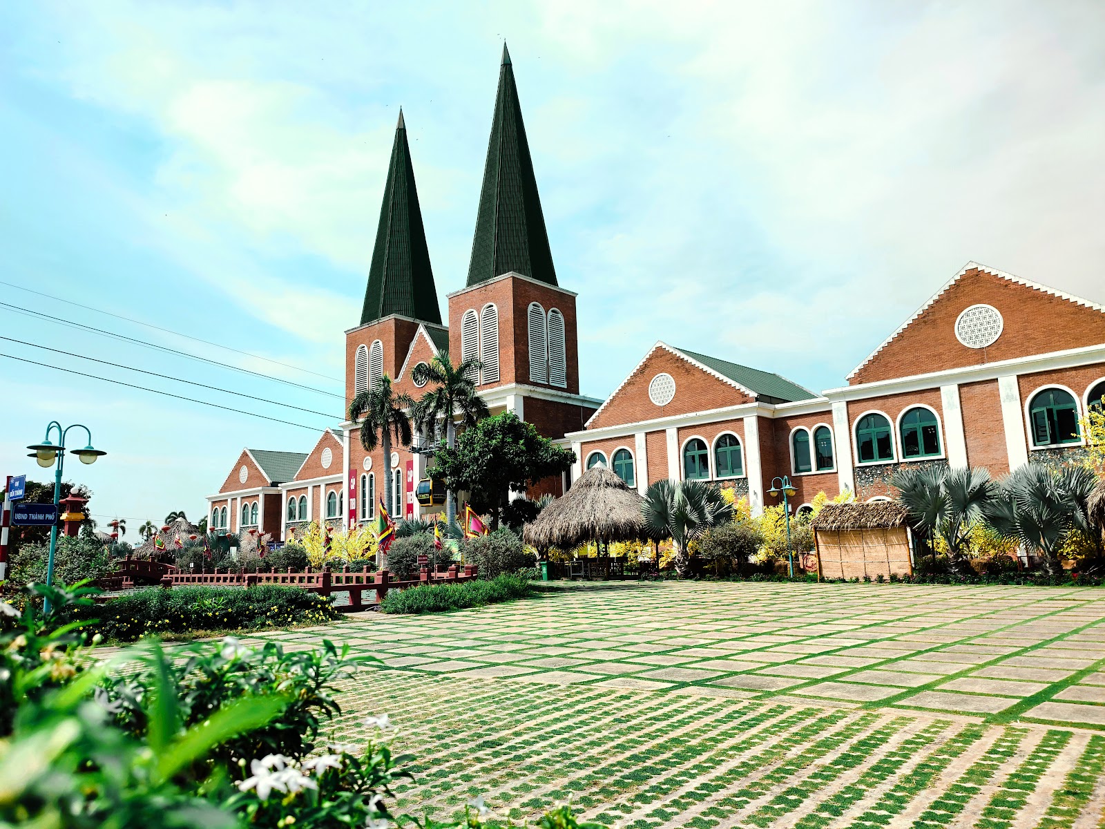 Chùa Một Cột Núi Sam