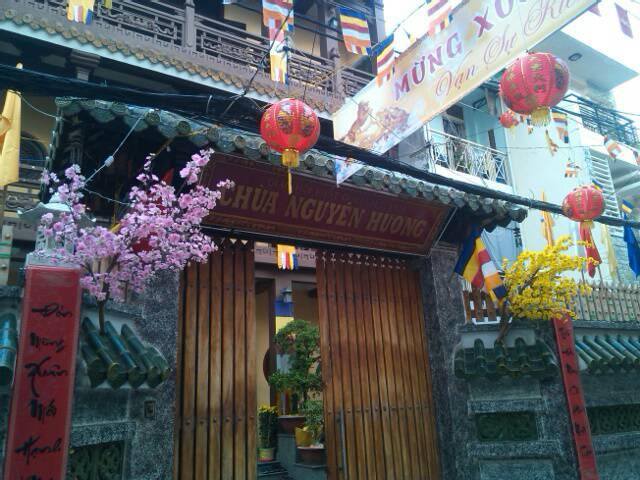 Chùa Nguyên Hương