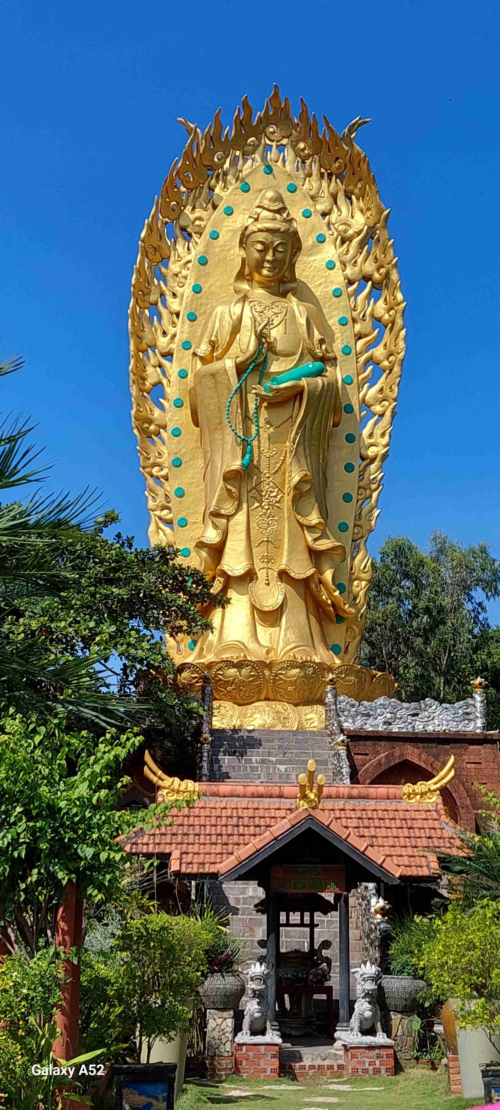 Chùa Nguyên Hương