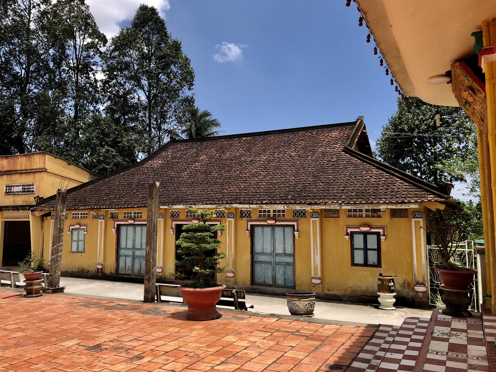 Chùa Ông Đạo Nằm (Thành Hoa Tự)