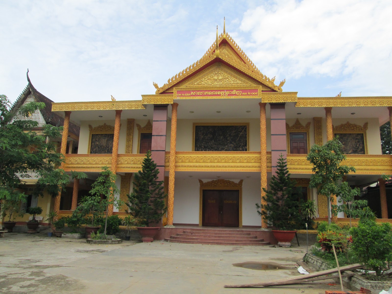 Chùa Khmer Kampong Ông Mẹt