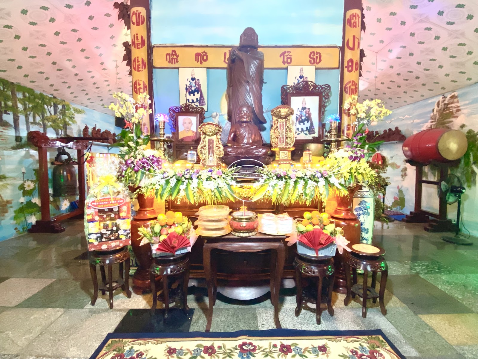 CHÙA PHÁP TRUYỀN