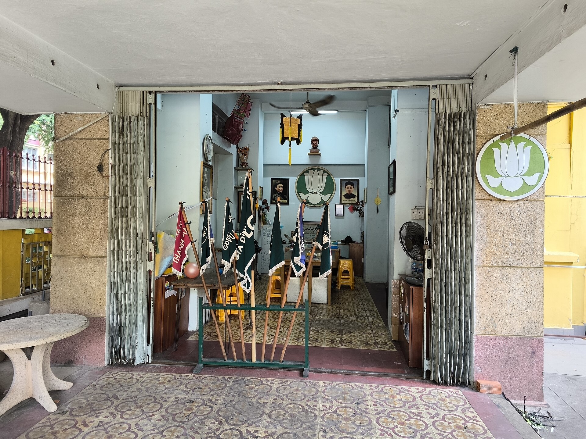 2023-12-10 Xá Lợi Pagoda, Saigon 10