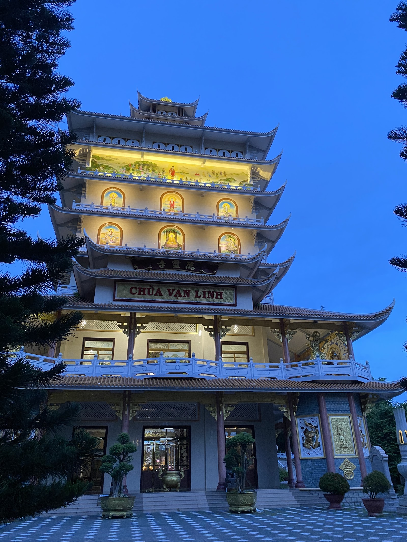 Chùa Phật Lớn