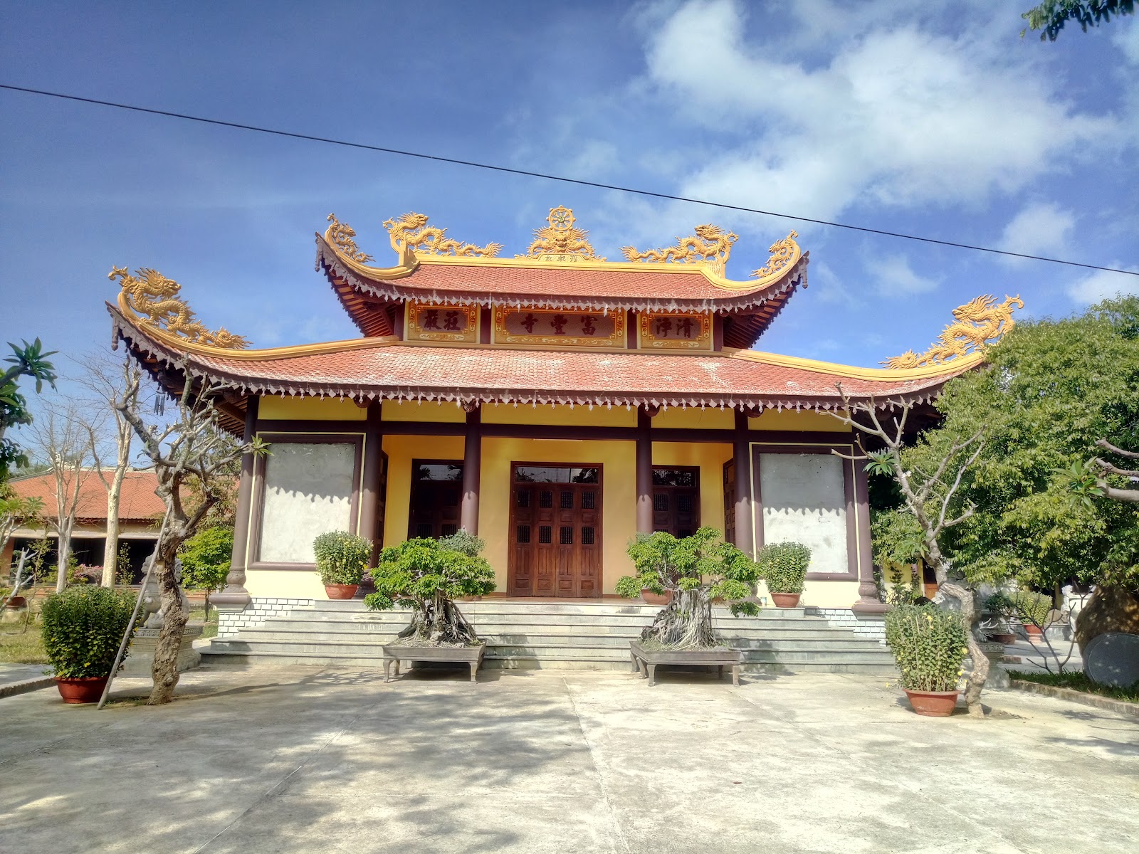 Chùa Phú Phong