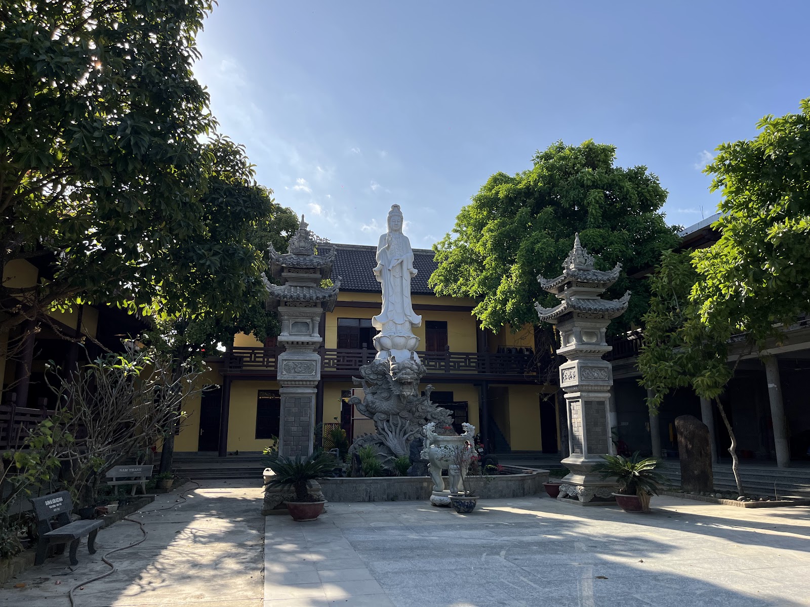 Chùa Phú Phong