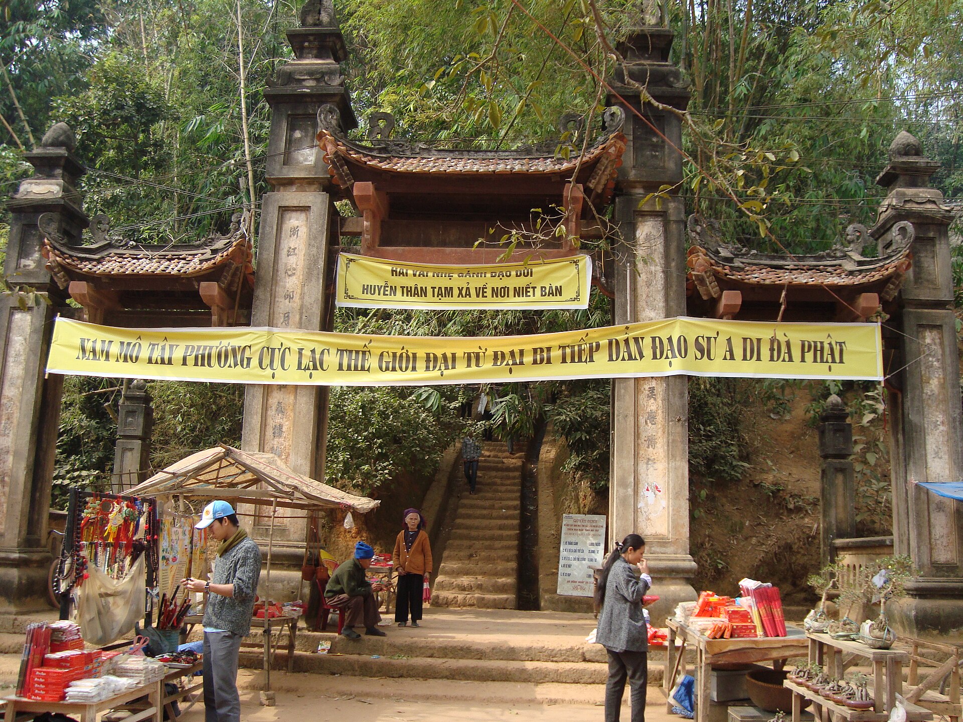 Chùa Tây Phương 2