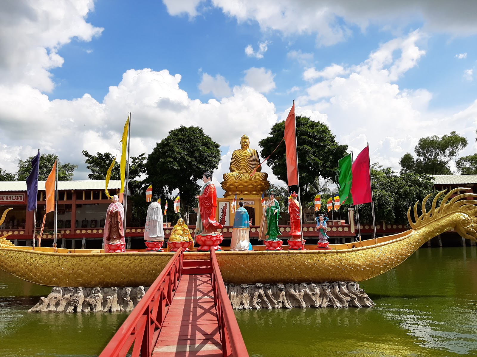 Chùa Quan Âm Linh Ứng (Phật Học 2)