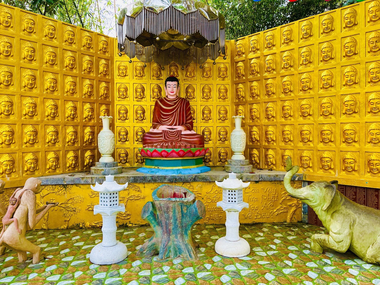 Chùa Quan Âm Linh Ứng (Phật Học 2)
